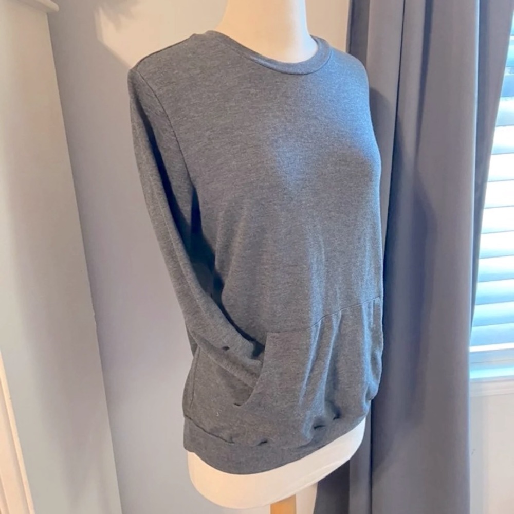 West Coast Love sweatshirt w/ pockets